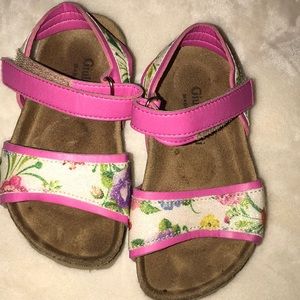 Giulia palai toddler size 8 good condition sparkly